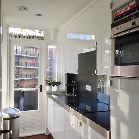 Amsterdam: Supermooi Tweekamer-appartement 아파트 *